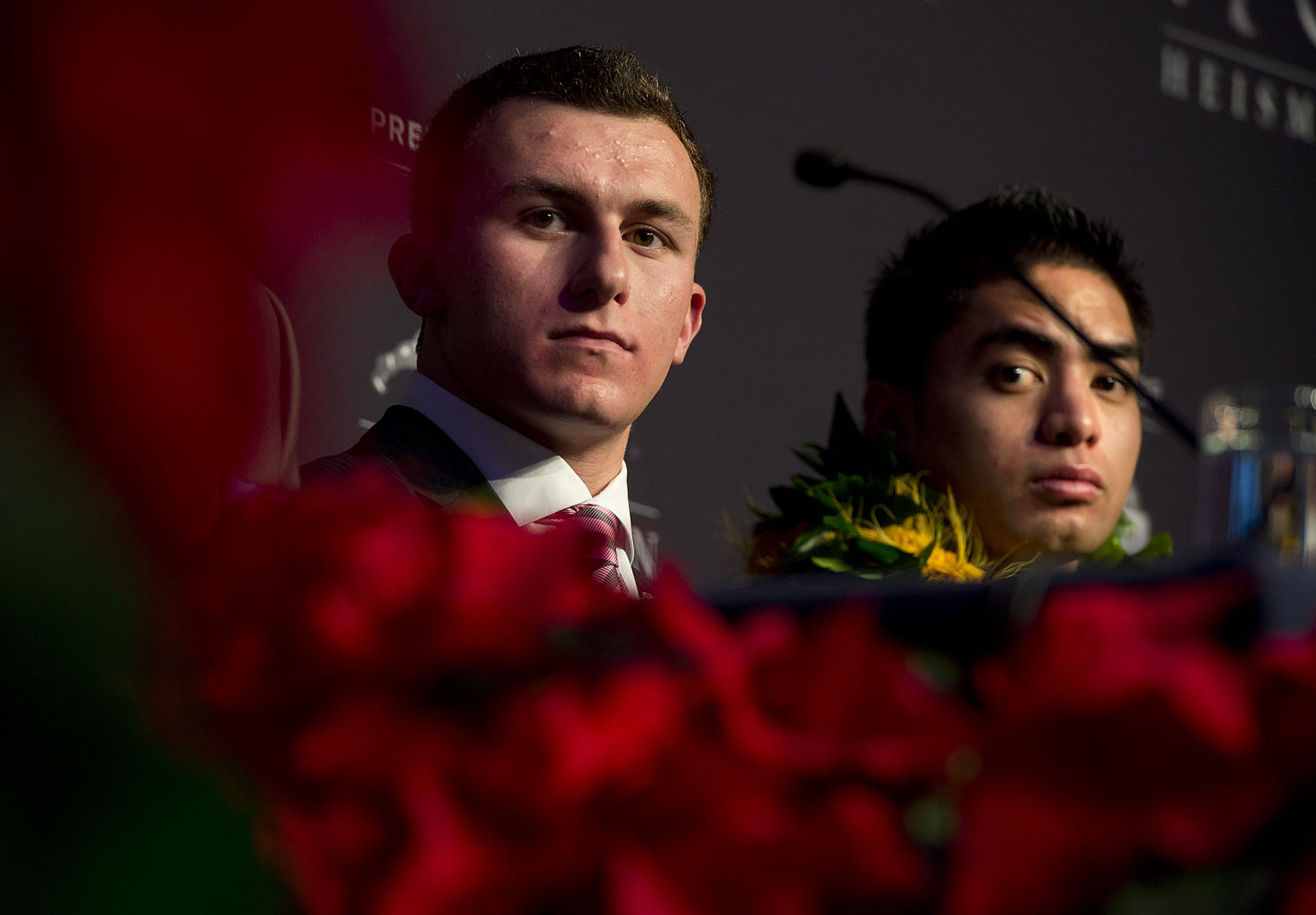 Johnny Manziel wins the Heisman Trophy
